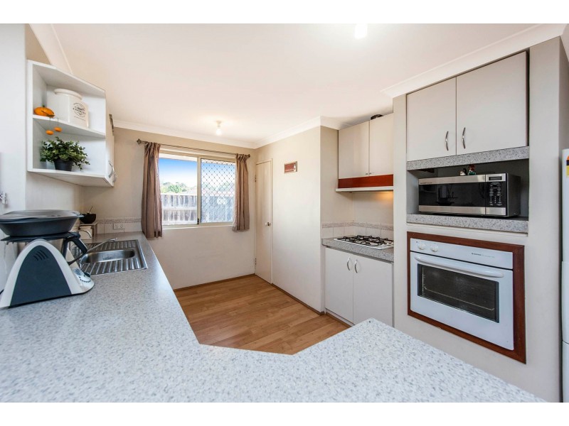 2 Beryl Close, Maida Vale WA 6057