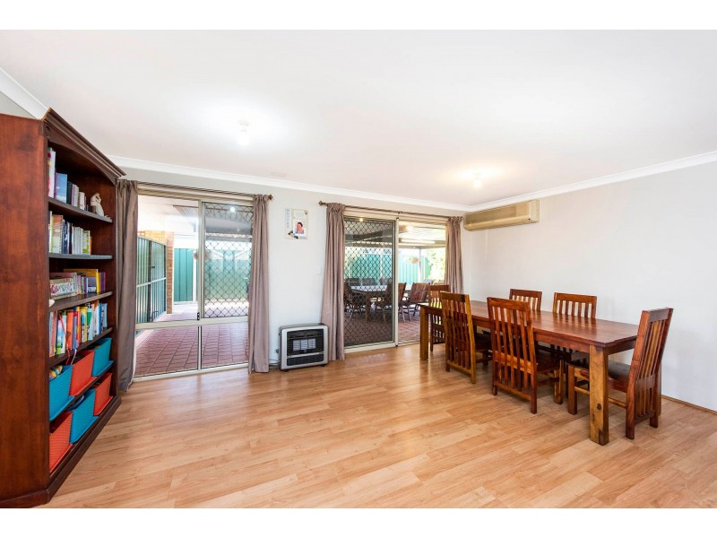 2 Beryl Close, Maida Vale WA 6057