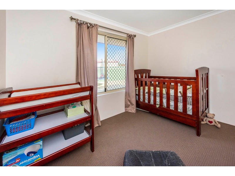 2 Beryl Close, Maida Vale WA 6057