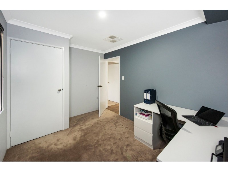 17 Gully Close, High Wycombe WA 6057