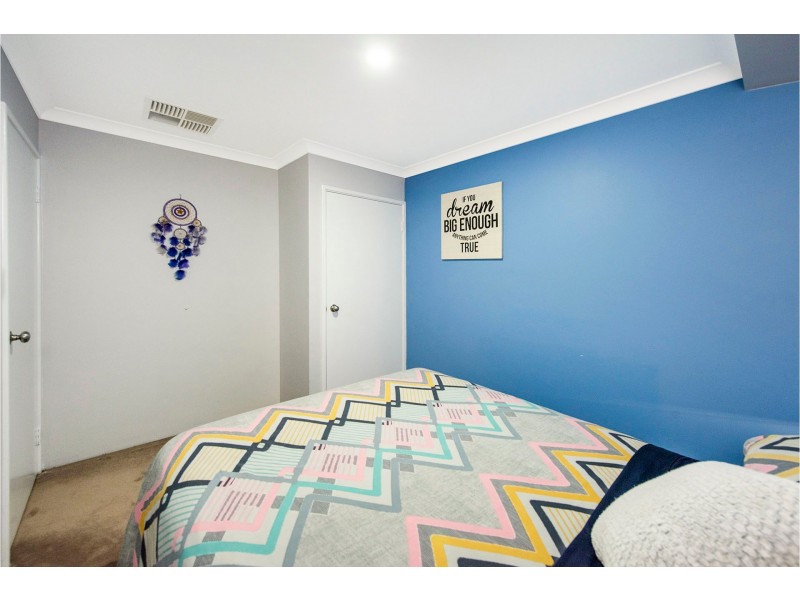 17 Gully Close, High Wycombe WA 6057