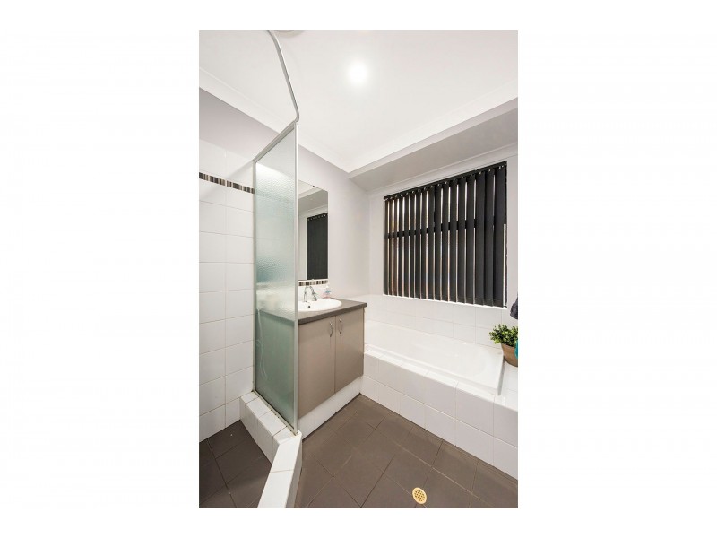 17 Gully Close, High Wycombe WA 6057