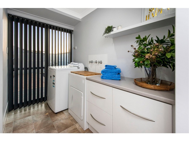 17 Gully Close, High Wycombe WA 6057