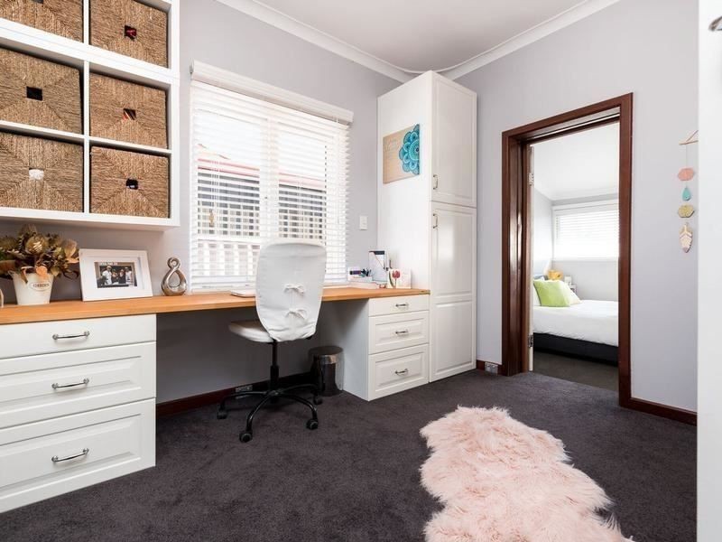 16 Warner Road, High Wycombe WA 6057