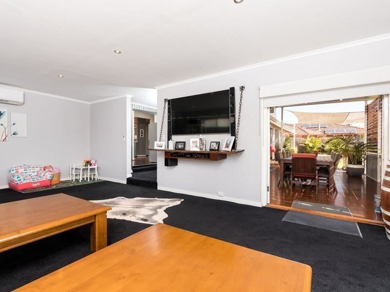 16 Warner Road, High Wycombe WA 6057