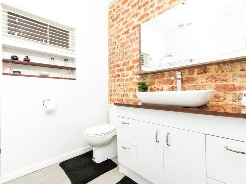 16 Warner Road, High Wycombe WA 6057