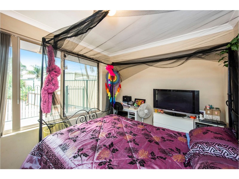 44 Birrine Gardens, High Wycombe WA 6057