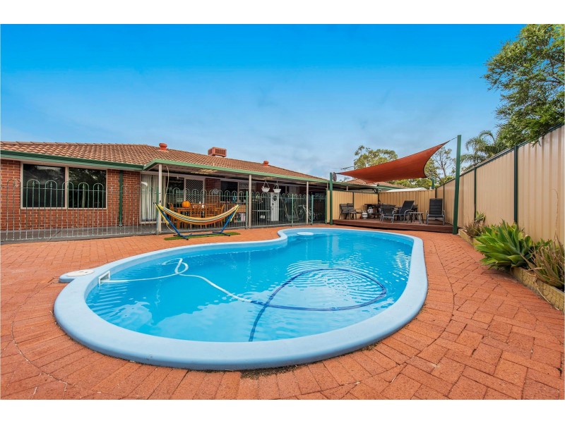 44 Birrine Gardens, High Wycombe WA 6057