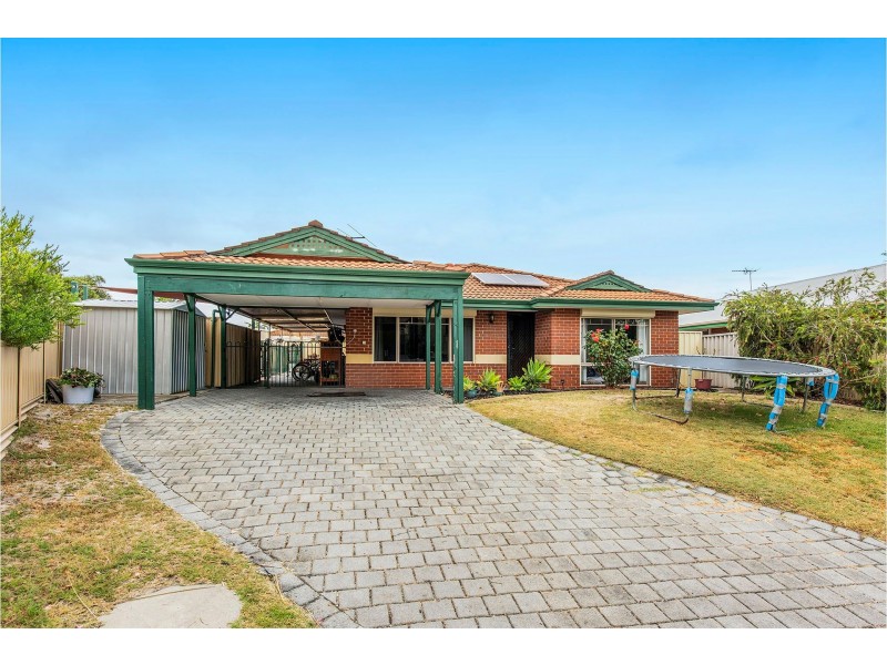 44 Birrine Gardens, High Wycombe WA 6057