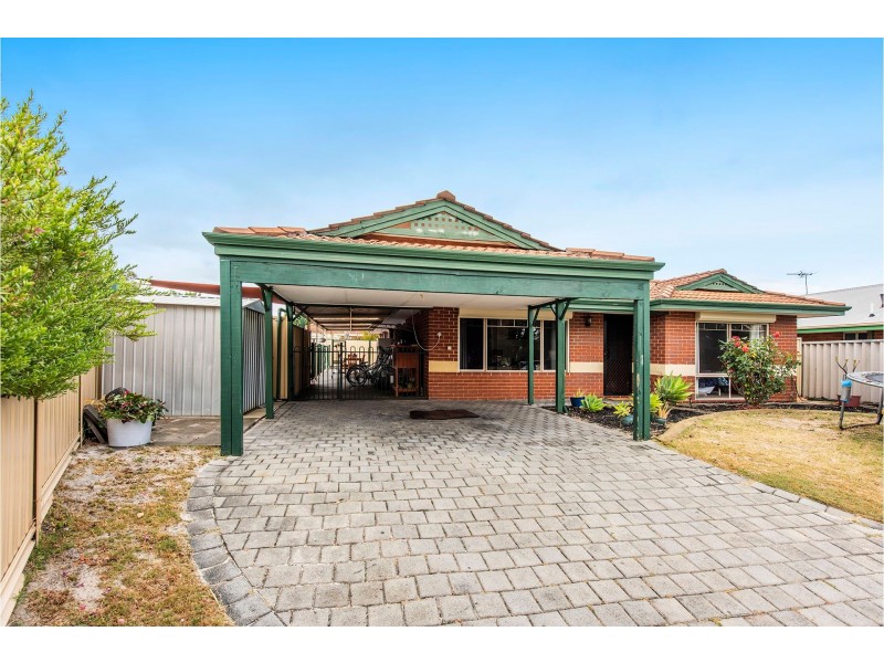 44 Birrine Gardens, High Wycombe WA 6057