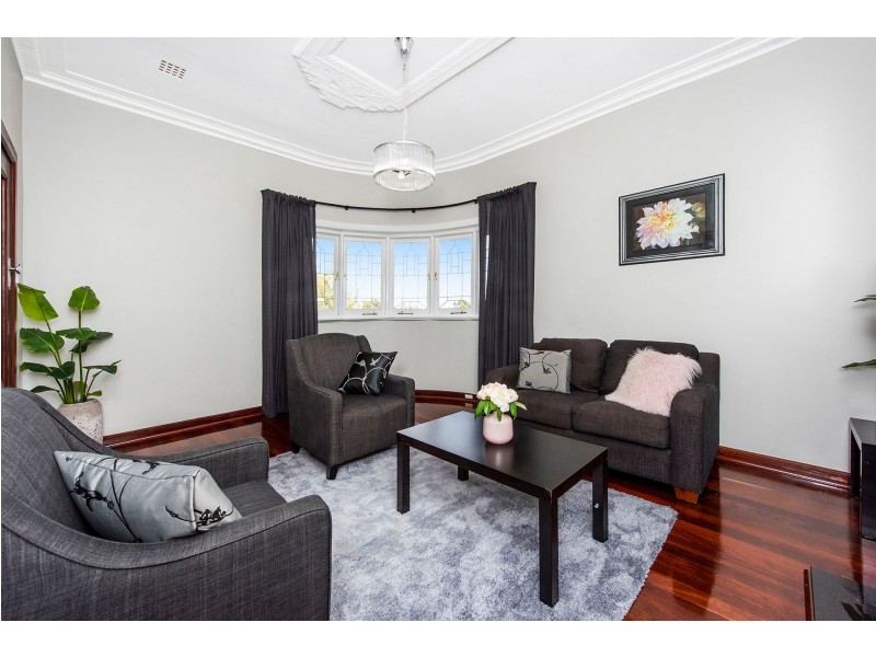 83 Old York Road, Greenmount WA 6056