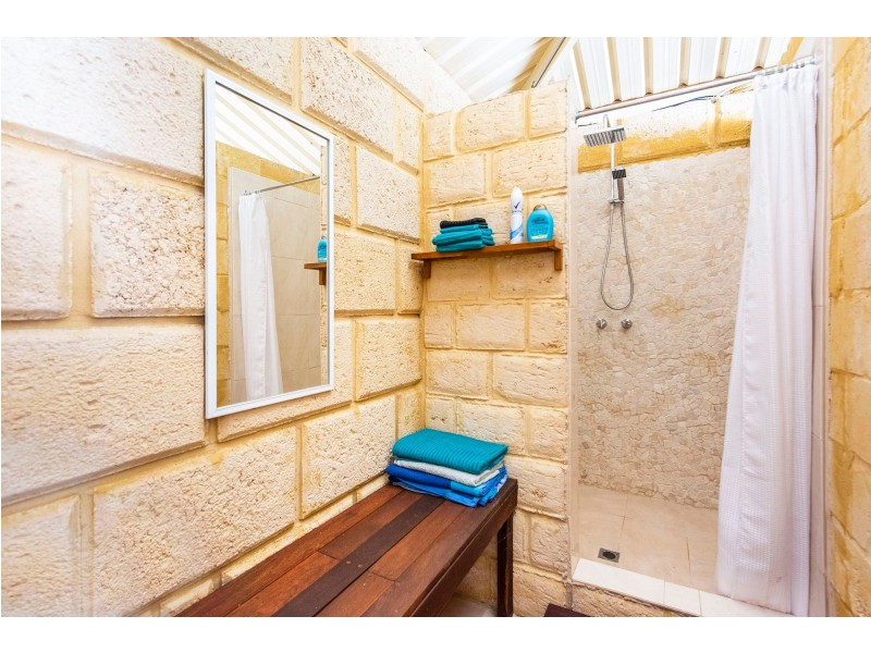 83 Old York Road, Greenmount WA 6056