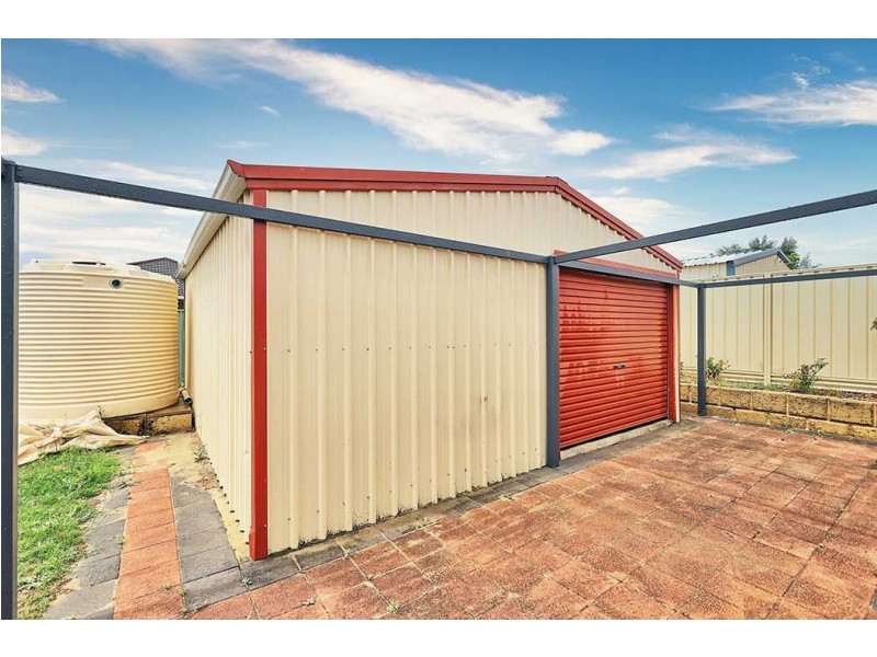 14 Passionfruit Way, Forrestfield WA 6058