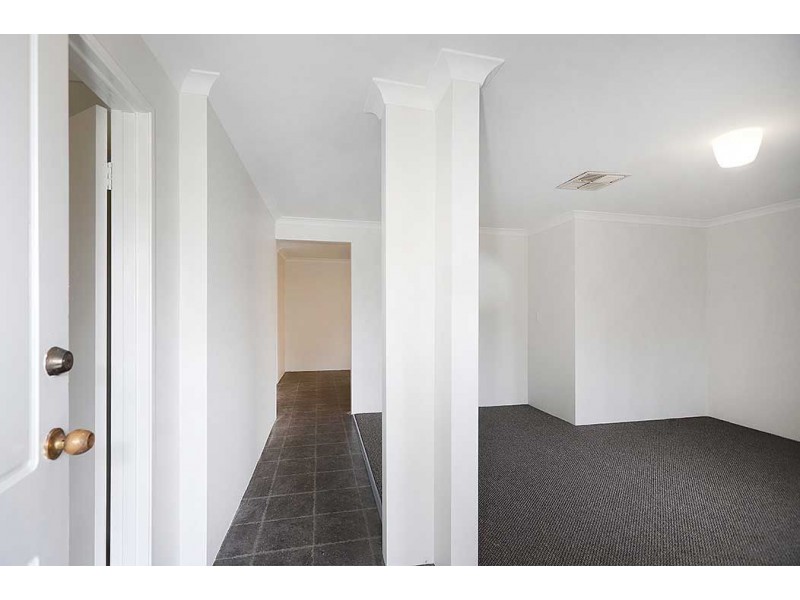 14 Passionfruit Way, Forrestfield WA 6058