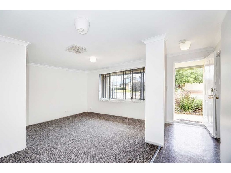 14 Passionfruit Way, Forrestfield WA 6058