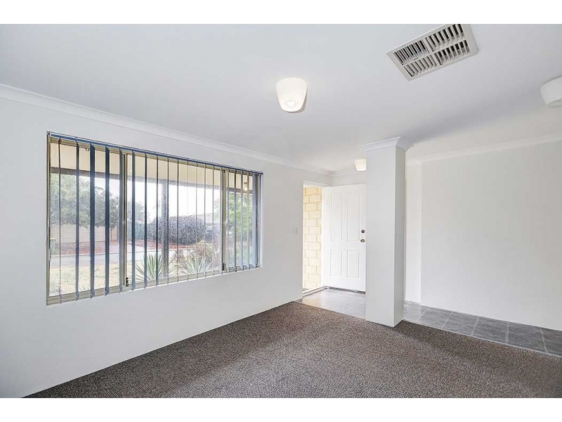 14 Passionfruit Way, Forrestfield WA 6058