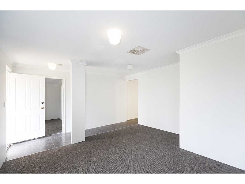 14 Passionfruit Way, Forrestfield WA 6058