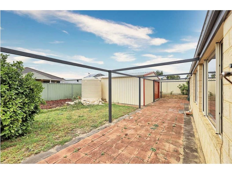 14 Passionfruit Way, Forrestfield WA 6058