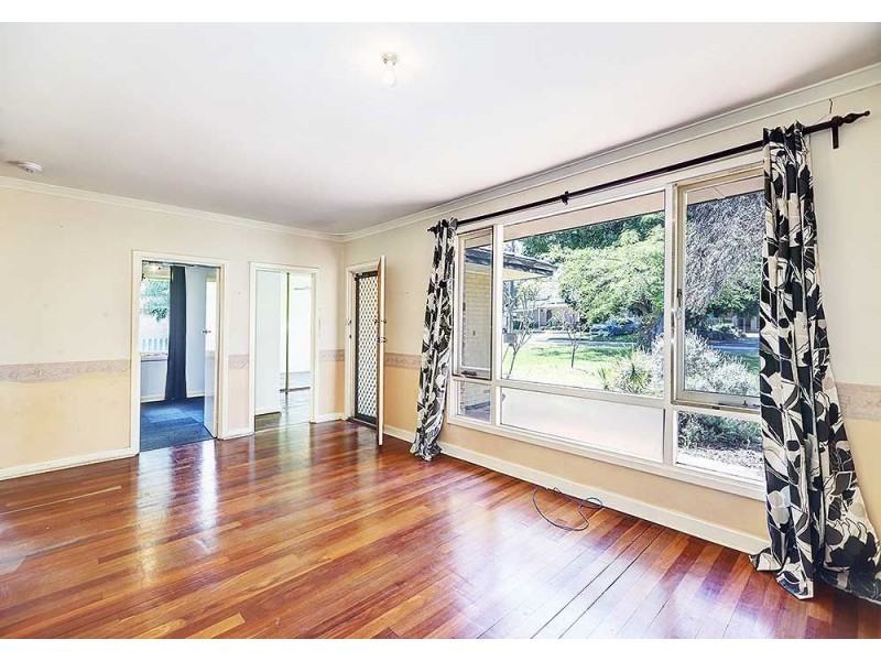 24 Netherwood Road, High Wycombe WA 6057