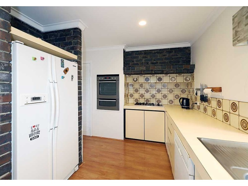 4 Marylebone Court, Alexander Heights WA 6064