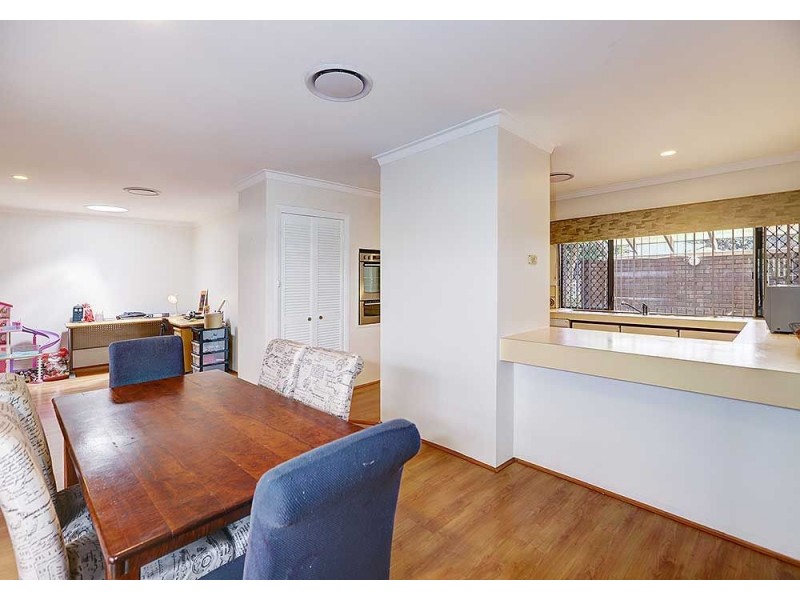 4 Marylebone Court, Alexander Heights WA 6064