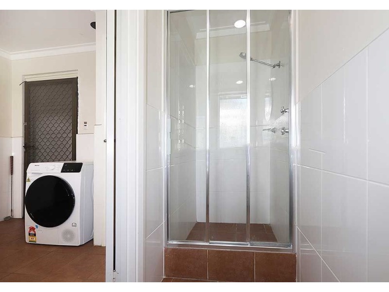 4 Marylebone Court, Alexander Heights WA 6064