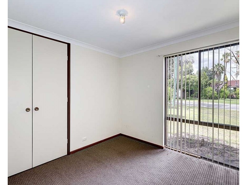 21 Berle Way, High Wycombe WA 6057