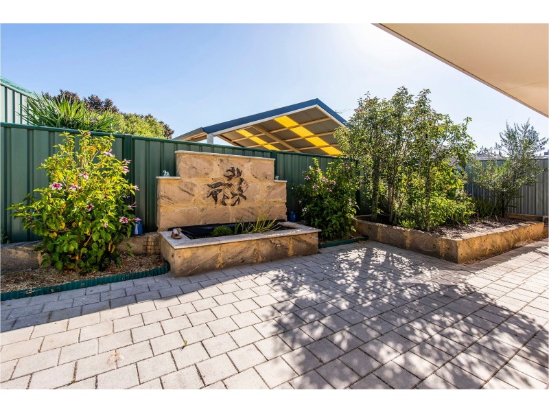 252 Adelaide Street, High Wycombe WA 6057