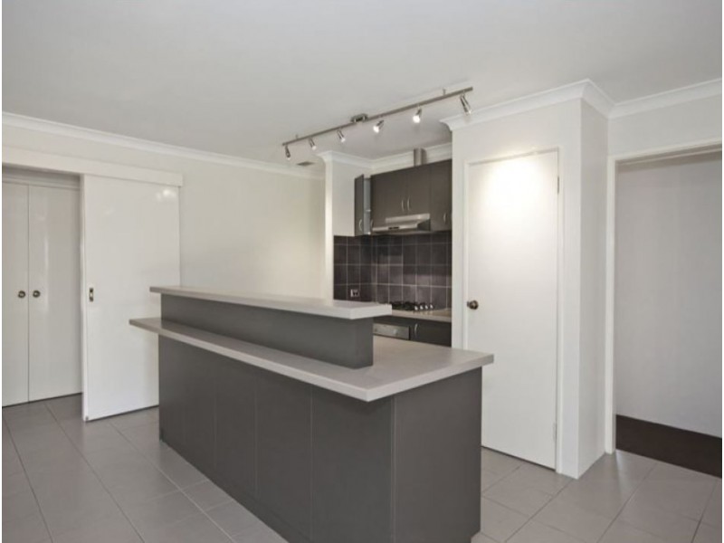 8 Norwich Way, High Wycombe WA 6057