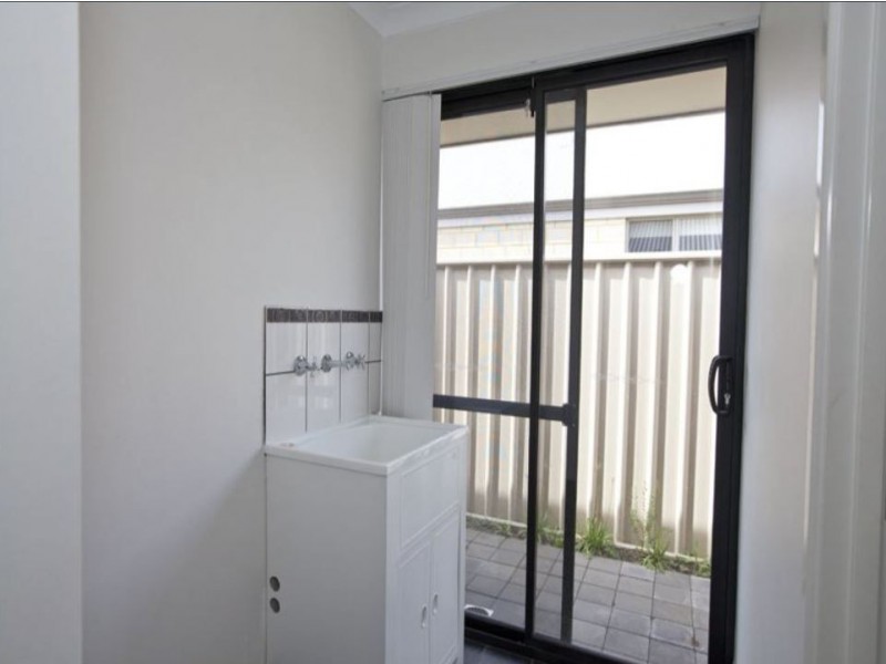 8 Norwich Way, High Wycombe WA 6057