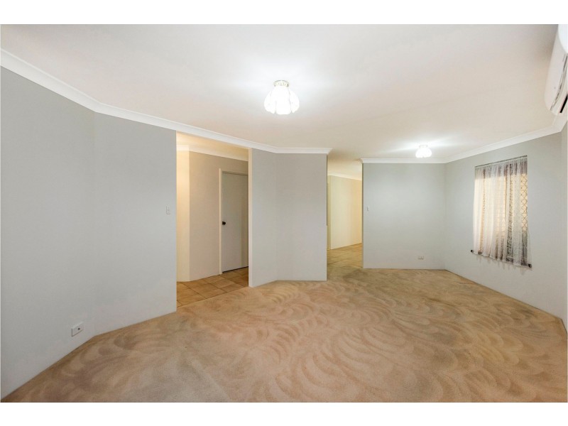 51 Kookaburra Crescent, High Wycombe WA 6057