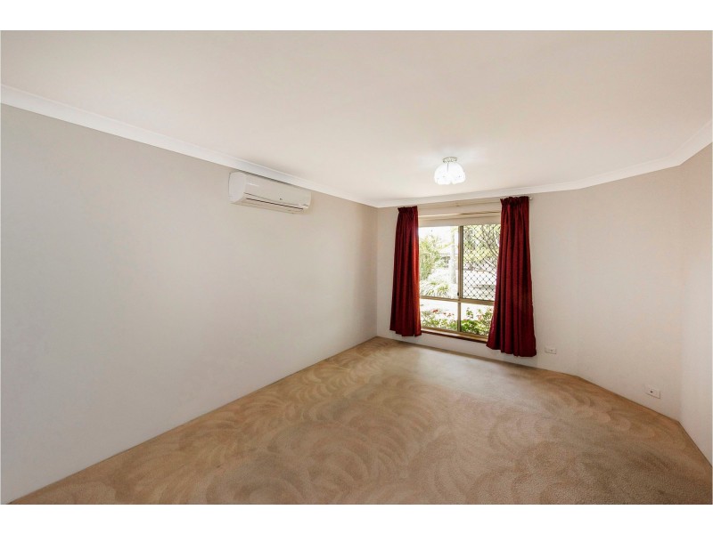 51 Kookaburra Crescent, High Wycombe WA 6057
