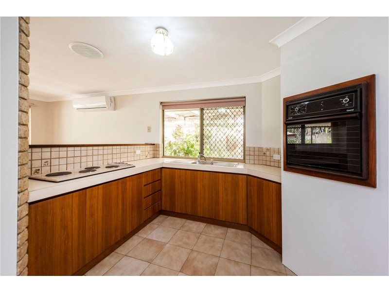 51 Kookaburra Crescent, High Wycombe WA 6057