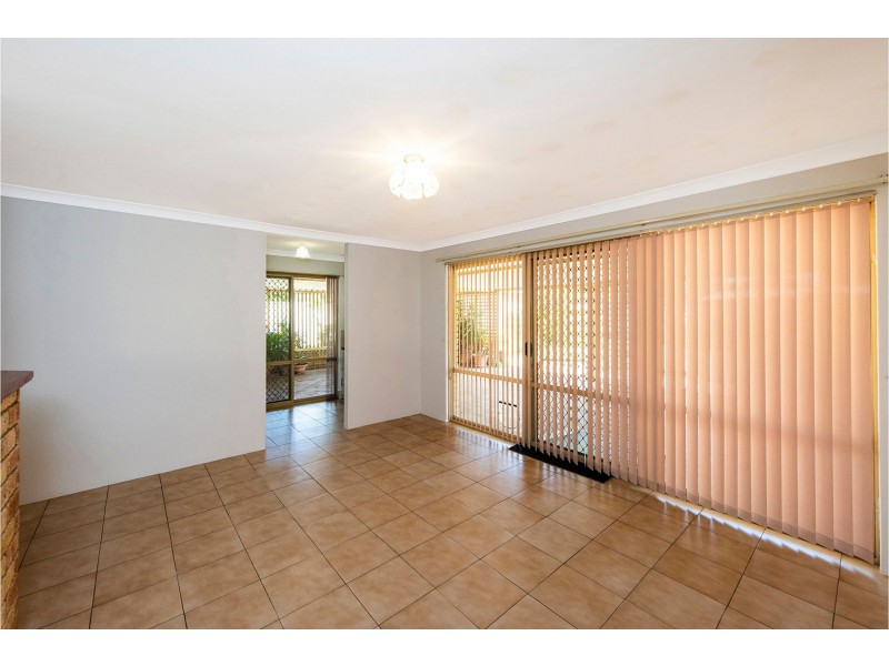51 Kookaburra Crescent, High Wycombe WA 6057