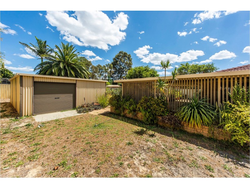51 Kookaburra Crescent, High Wycombe WA 6057