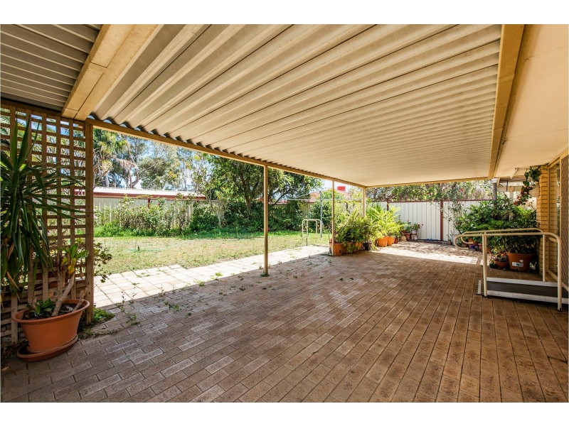 51 Kookaburra Crescent, High Wycombe WA 6057