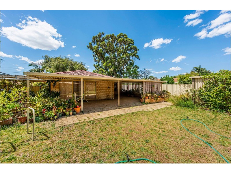 51 Kookaburra Crescent, High Wycombe WA 6057