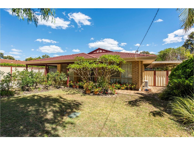 51 Kookaburra Crescent, High Wycombe WA 6057