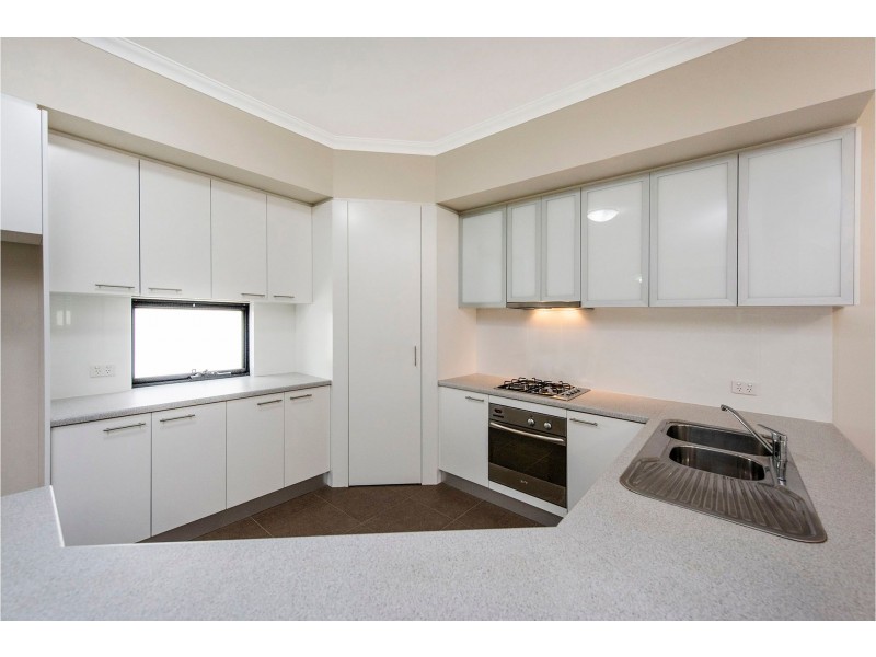 1/42 Gladstone Road, Rivervale WA 6103