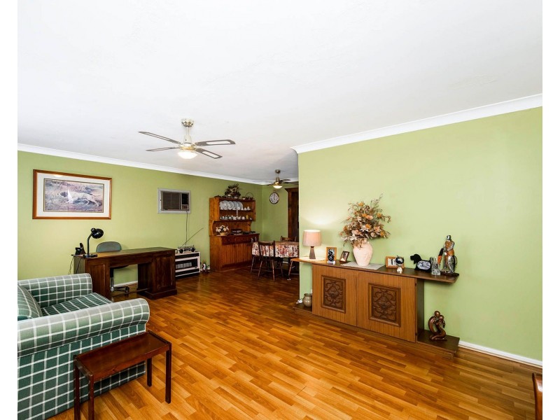 463 Kalamunda Road, High Wycombe WA 6057