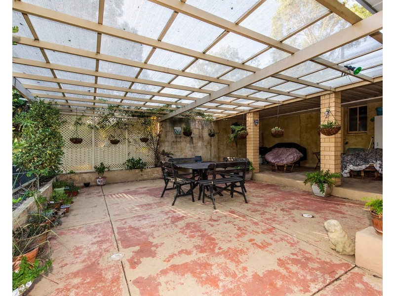 463 Kalamunda Road, High Wycombe WA 6057