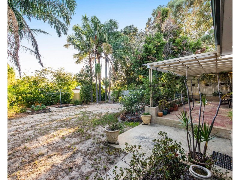 463 Kalamunda Road, High Wycombe WA 6057