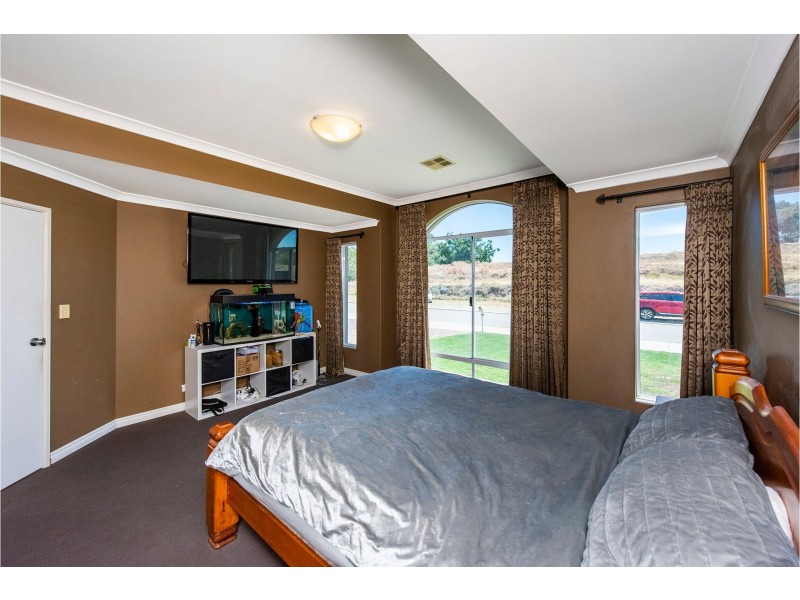 280 Adelaide Street, High Wycombe WA 6057