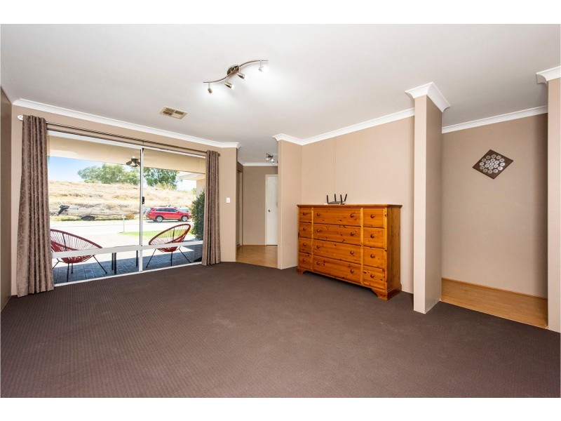 280 Adelaide Street, High Wycombe WA 6057