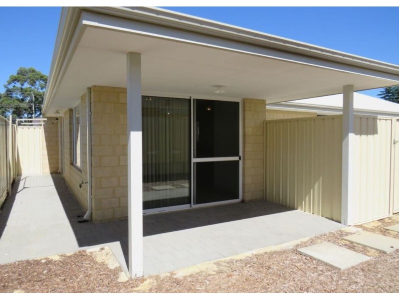 5/4 Abercorn Road, Forrestfield WA 6058