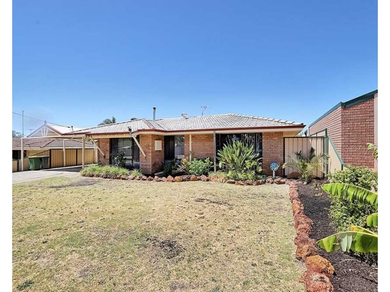 74 Kookaburra Crescent, High Wycombe WA 6057