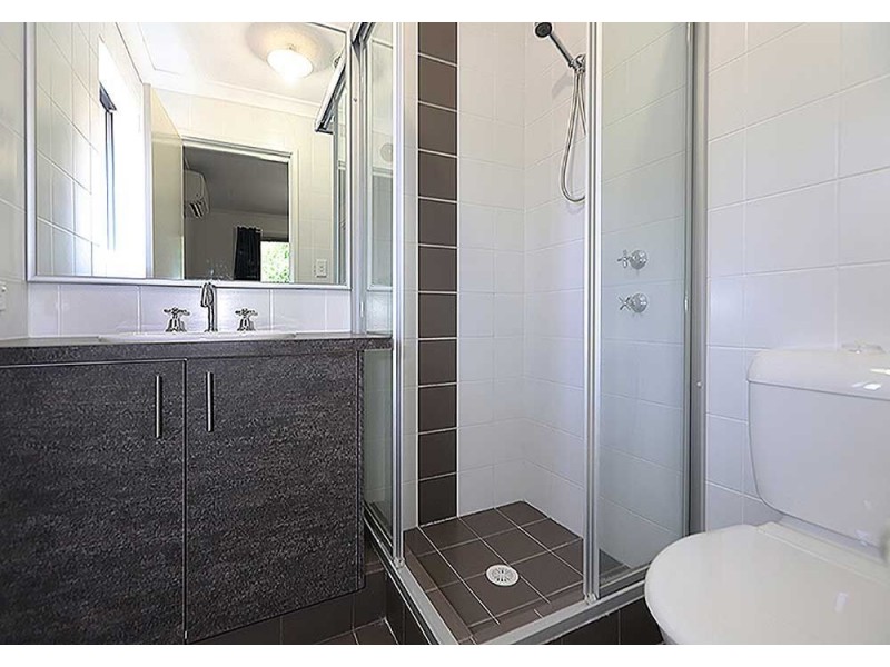 1B Jarril Place, Koongamia WA 6056