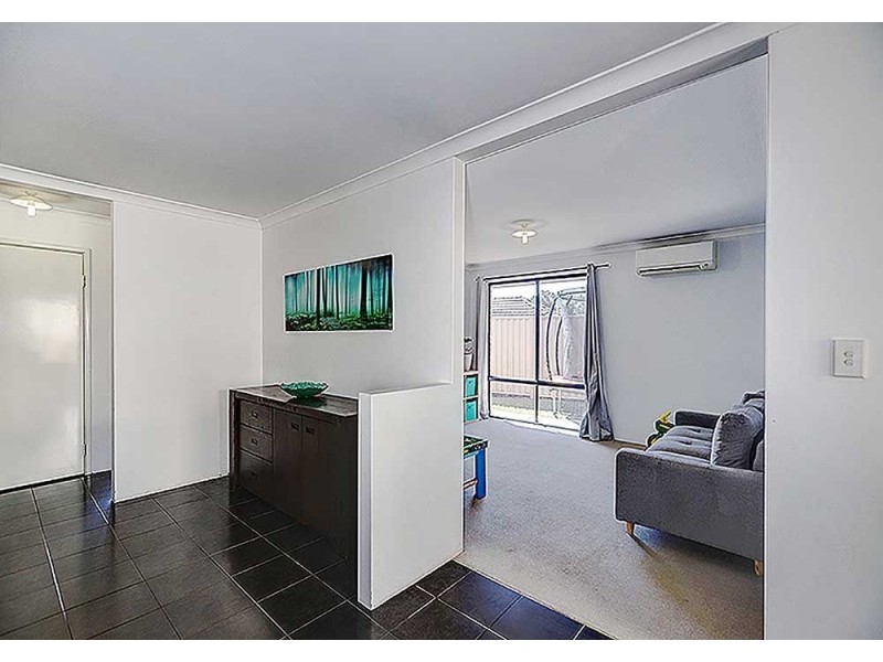 1B Jarril Place, Koongamia WA 6056