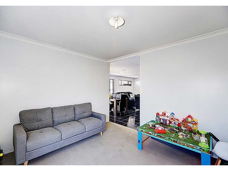 1B Jarril Place, Koongamia WA 6056