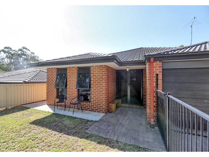 1B Jarril Place, Koongamia WA 6056